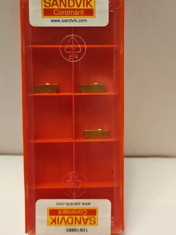 Режущий инструмент Sandvik N151.3-A105-25-4G