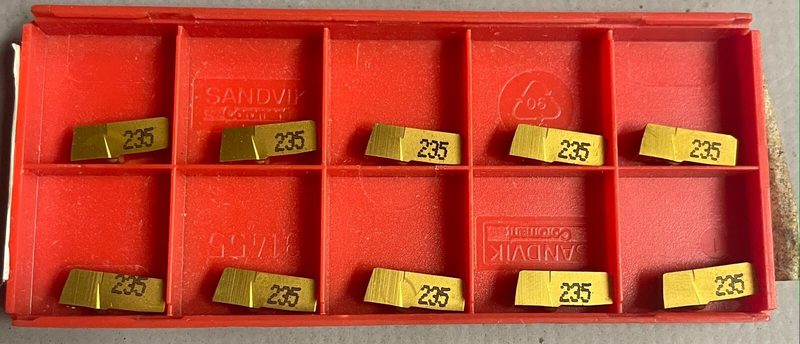 Режущий инструмент Sandvik N151.3-A156-40-4G