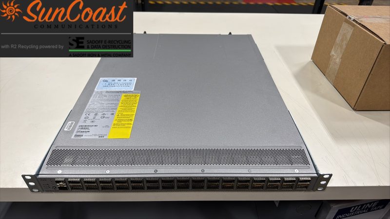 Коммутатор Cisco N3K-C3232C