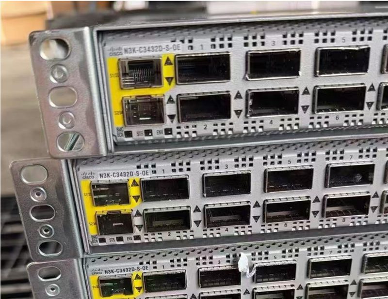 Коммутатор Cisco N3K-C3432D-S-OE