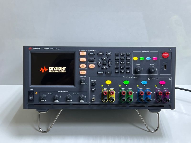 Анализатор Keysight N6705C
