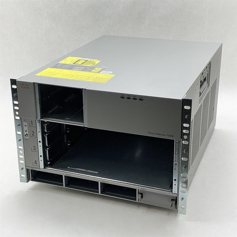 Коммутатор Cisco N7K-C7004