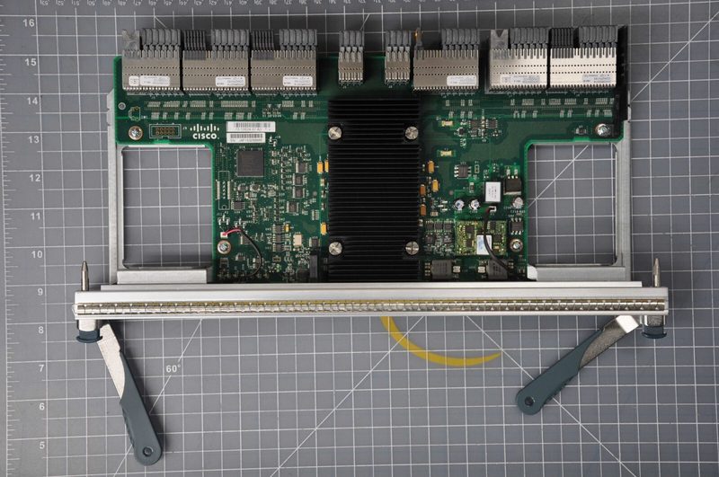 Коммутатор Cisco N7K-C7010-FAB-1