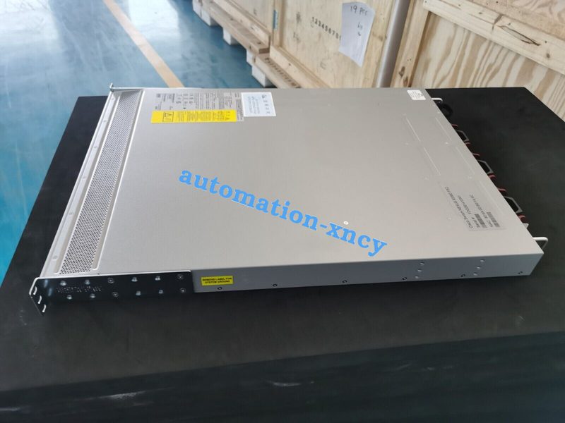 Коммутатор Cisco N9K-9336C-FX2