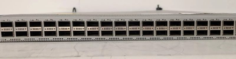 Коммутатор Cisco N9K-C9336C-FX2
