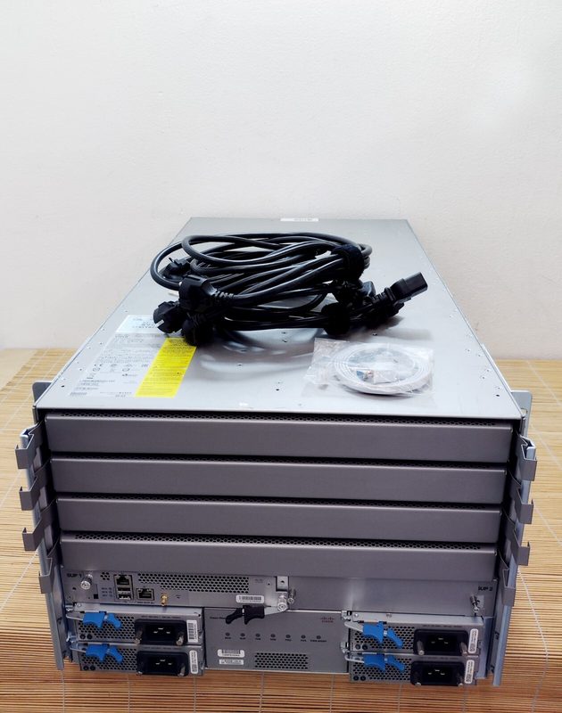 Коммутатор Cisco N9K-C9504-B2