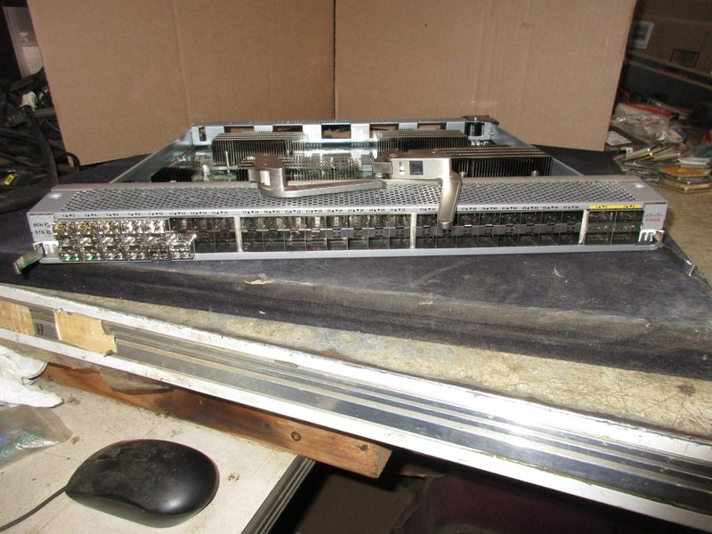 Коммутатор Cisco N9K-X9564PX
