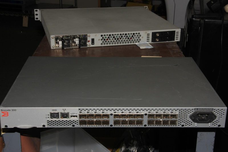 Коммутатор Brocade NA-320-0008