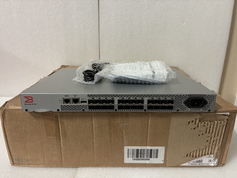Коммутатор Brocade NA-G710-8-64G-0