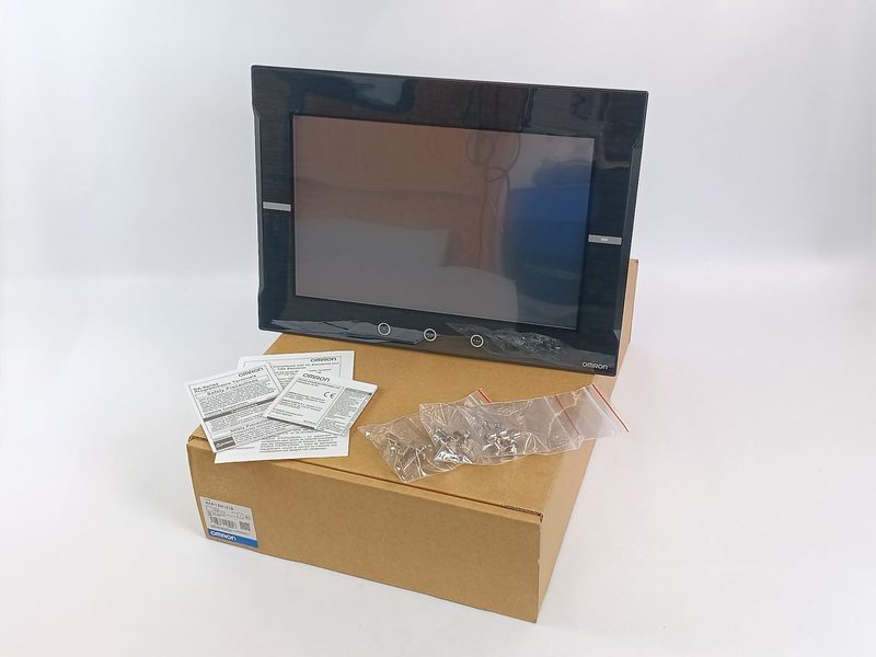 Панель оператора Omron NA5-12W101B