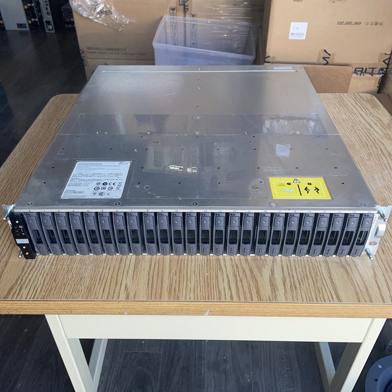 Дисковая полка NetApp NAJ-1001