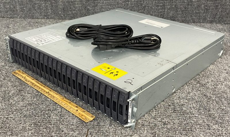 Дисковая полка NetApp NAJ-1501