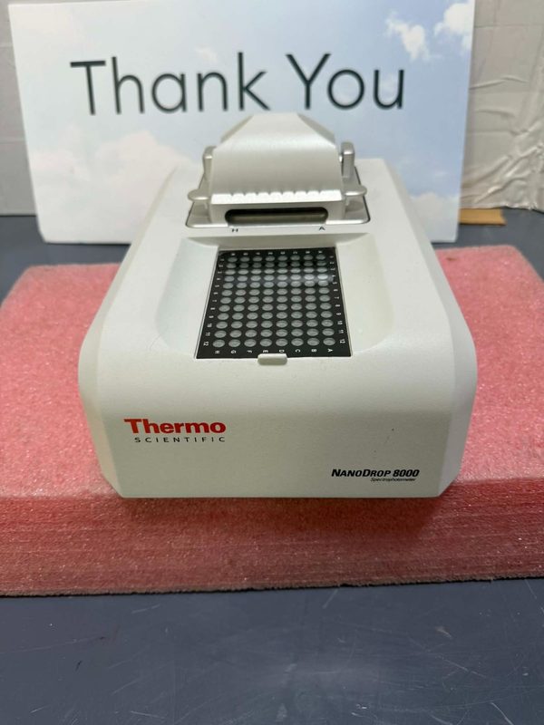 Спектрофотометр Thermo NANODROP 8000
