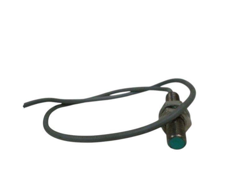 Датчик приближения Pepperl+Fuchs NBB2-8GM40-E2