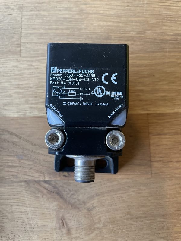 Датчик приближения Pepperl+Fuchs NBB20-L3M-US-C3-V12