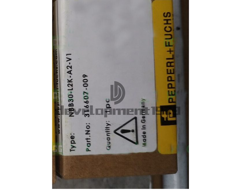 Датчик приближения Pepperl+Fuchs NBB30-L2K-A2-V1