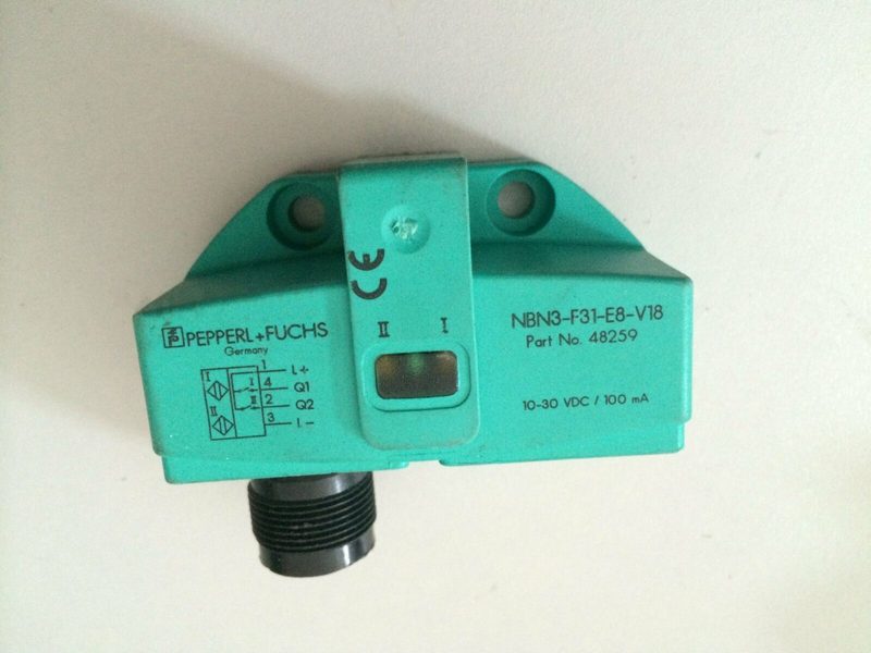 Датчик приближения Pepperl+Fuchs NBN3-F31-E8-V18