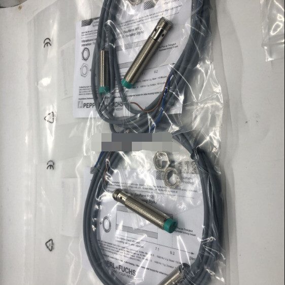 Датчик приближения Pepperl+Fuchs NBN8-18GM40-E0
