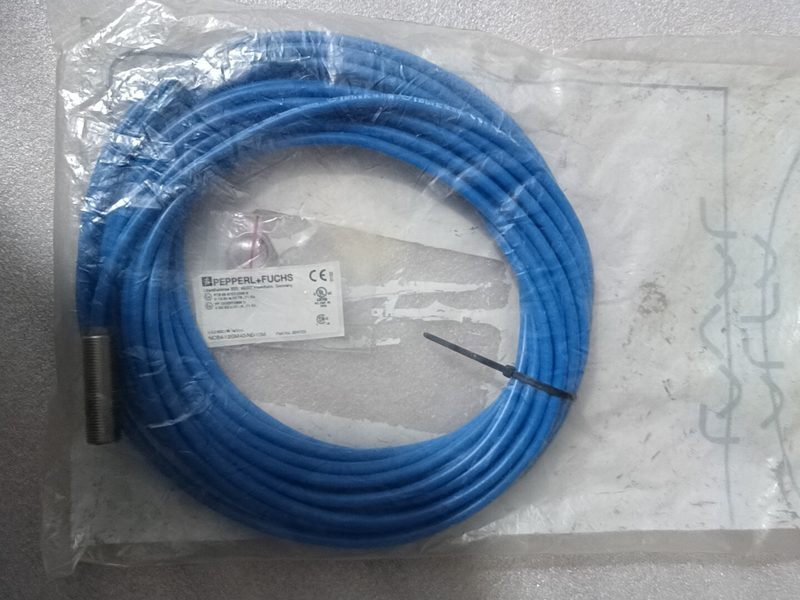 Климатическое оборудование NCB4-12GM40-N0-10M