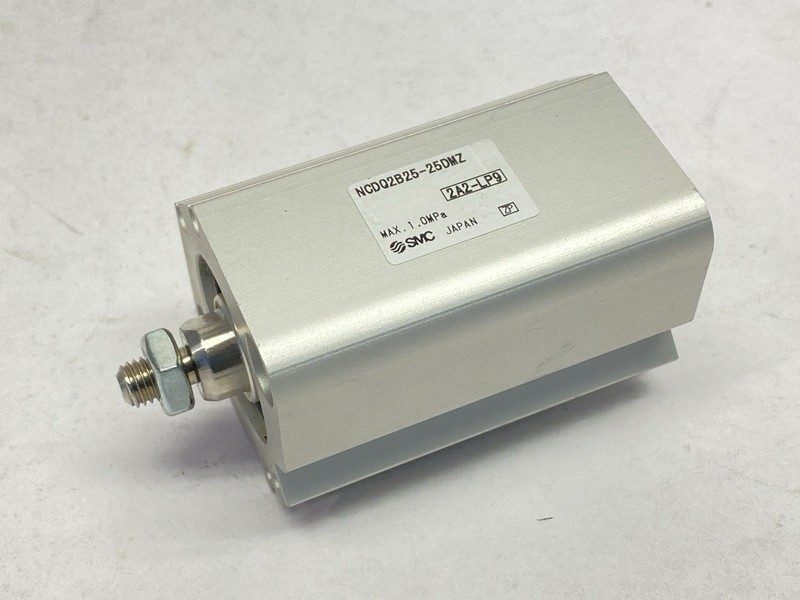 Пневмоцилиндр SMC NCDQ2B25-25DMZ