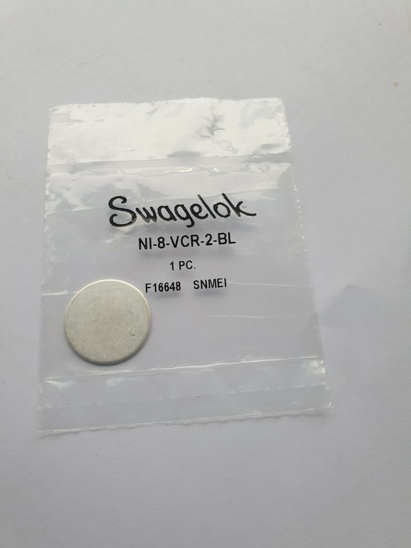 Фитинг Swagelok NI-8-VCR-2-BL