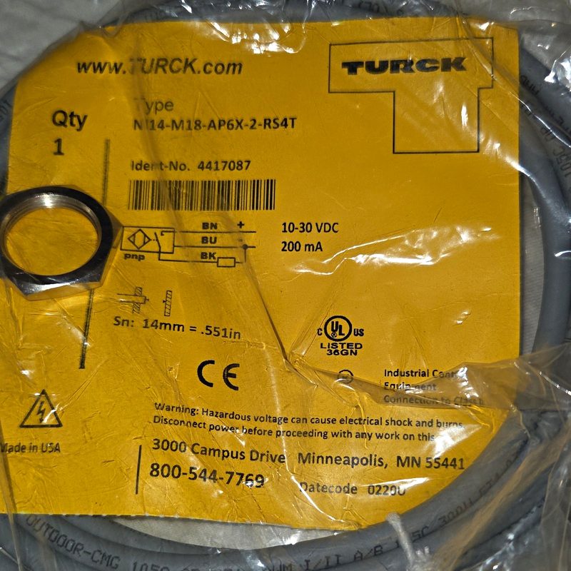 Датчик приближения Turck NI14-M18-AP6X-2-RS4T