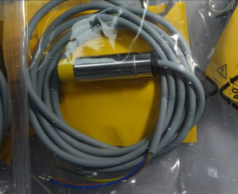 Датчик приближения Turck NI15-G30-RZ3X