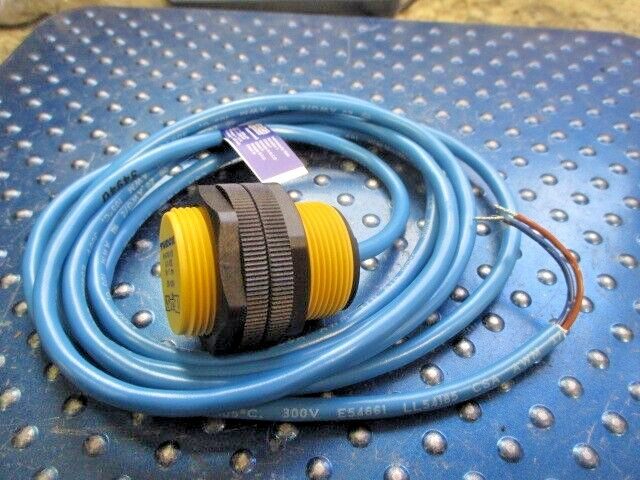 Датчик приближения Turck NI15-P30-Y0X