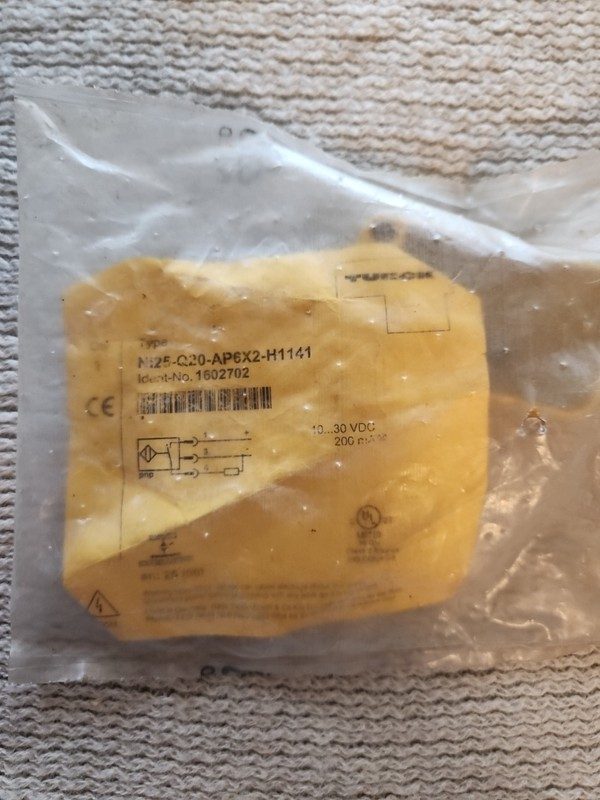 Датчик приближения Turck NI25-Q20-AP6X2-H1141