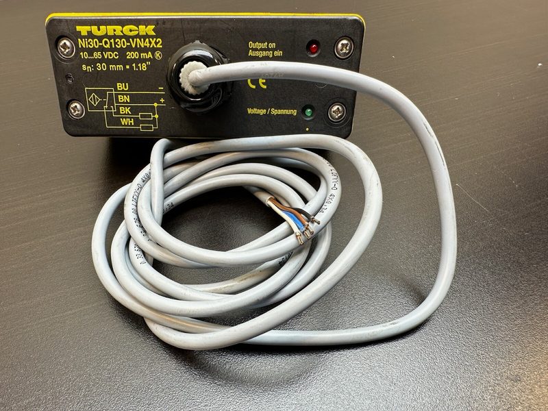 Датчик приближения Turck NI30-Q130-VN4X2