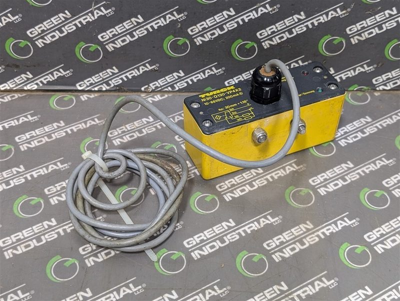 Датчик приближения Turck NI30-Q130-VP4X2
