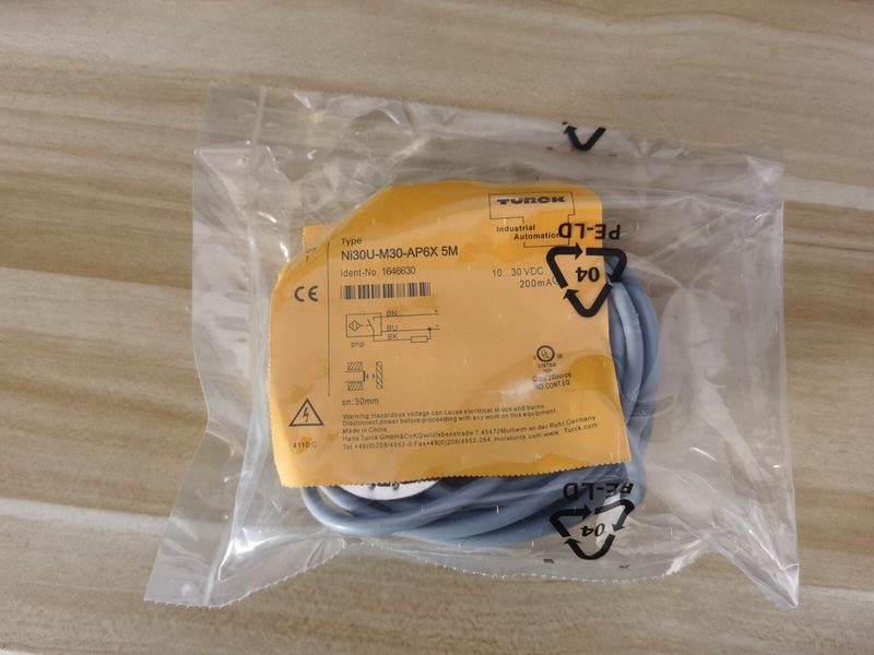 Датчик приближения Turck NI30U-M30-AP6X