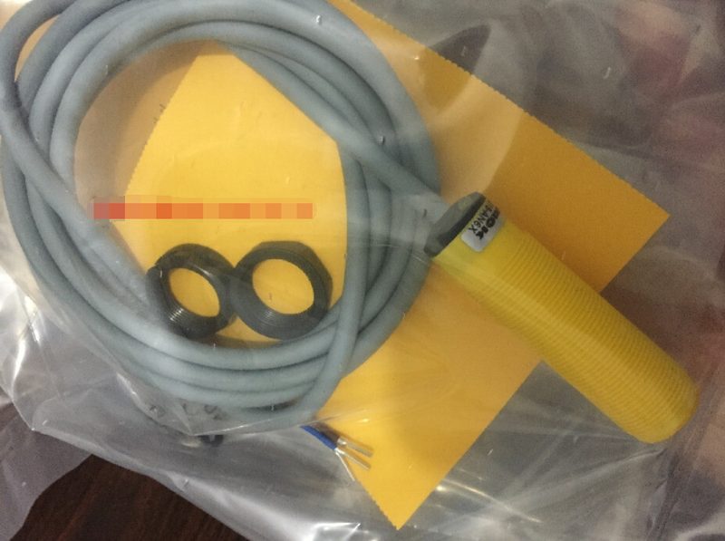 Датчик приближения Turck NI8-S18-RP6X