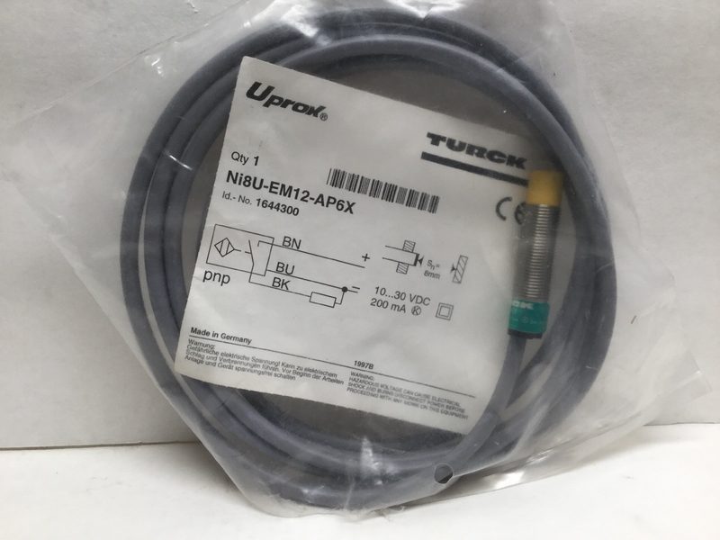 Датчик приближения Turck NI8U-EM12-AP6X