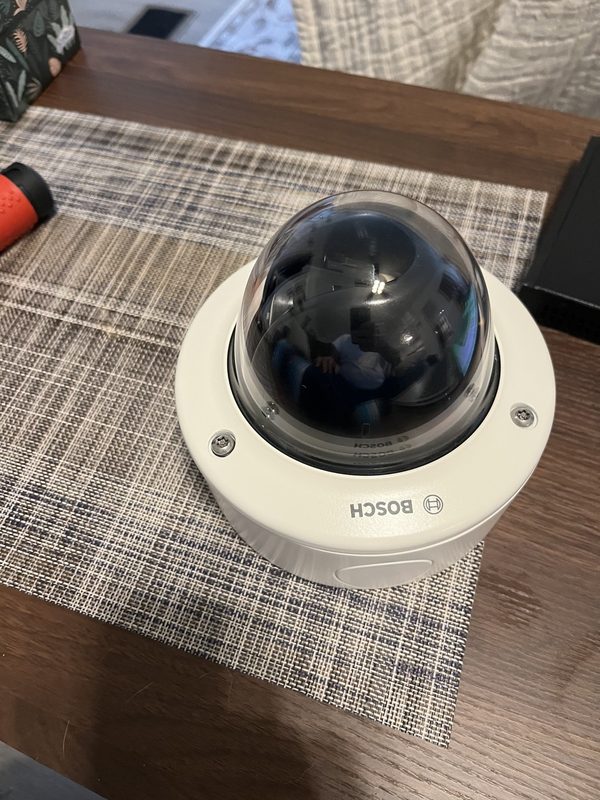 Камера Bosch NIN-832-V03P