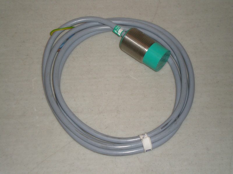 Датчик приближения Pepperl+Fuchs NJ15-30GM50-WS