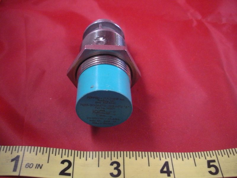 Датчик приближения Pepperl+Fuchs NJ15-30GM70-WS-H76