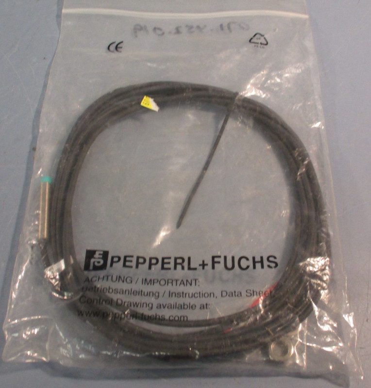 Датчик приближения Pepperl+Fuchs NJ28GM40E2