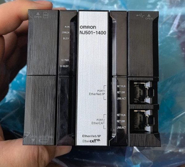 ПЛК Omron NJ501-1400