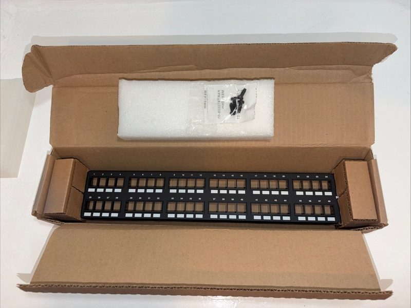Патч-панель Panduit NKPP48FMY