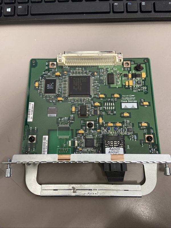 Коммутатор Cisco NM-1FE-FX-V2