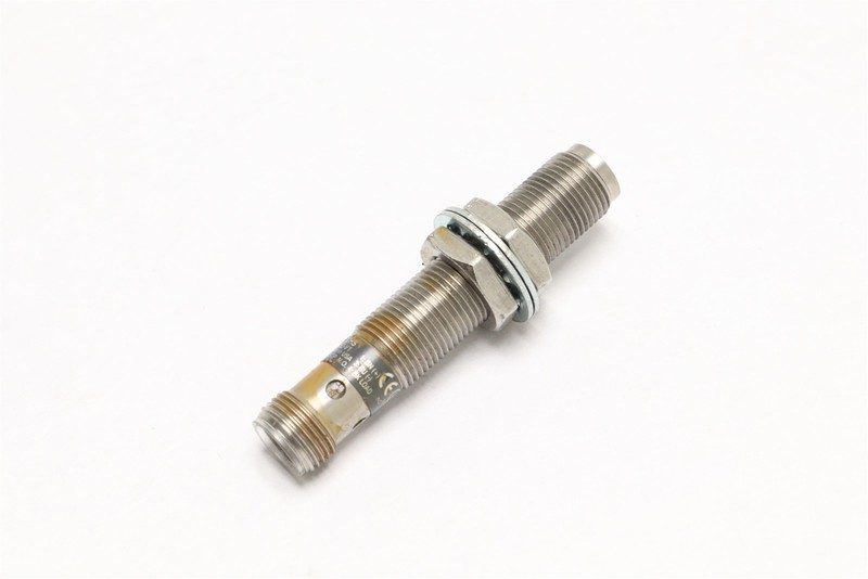 Датчик приближения Pepperl+Fuchs NMB5-12GM65-E2-V1