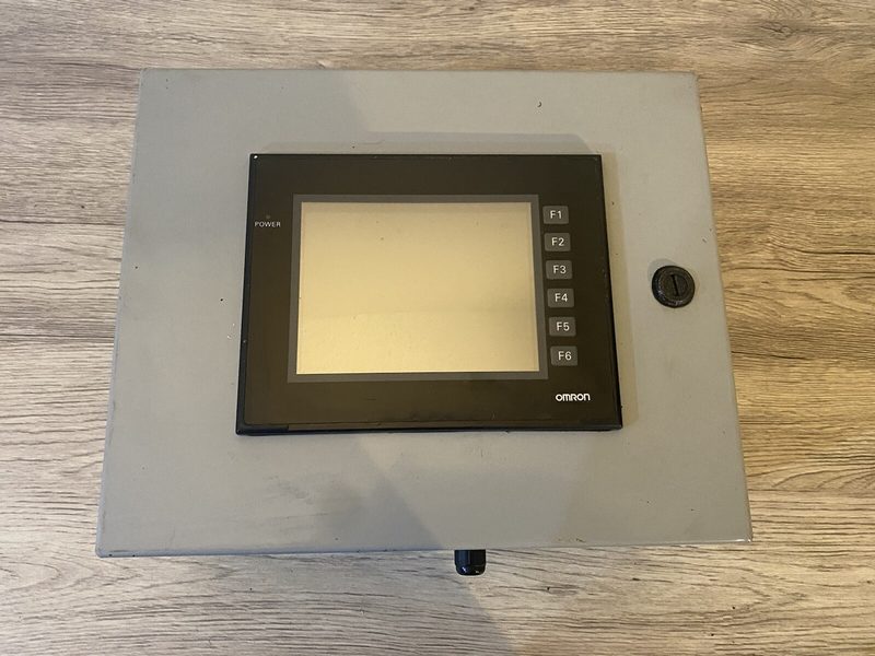 Панель оператора Omron NP5-SQ001B