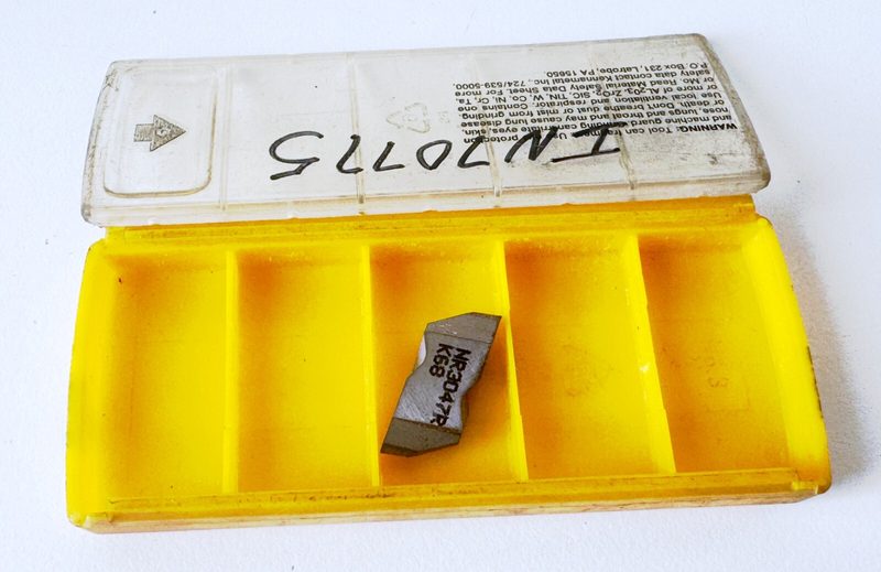 Режущий инструмент Kennametal NR3047R