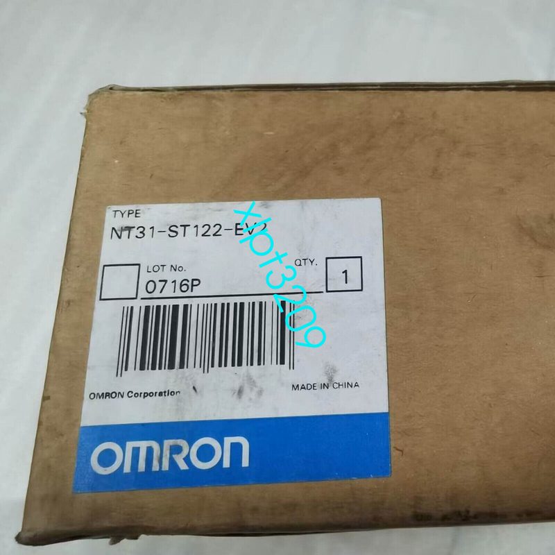 Панель оператора Omron NT31-ST122-EV2