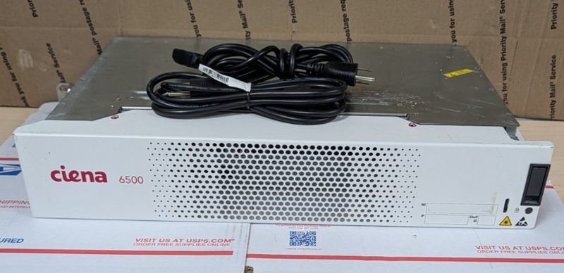 Операторское оборудование Ciena NTK503LA