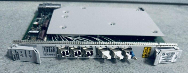 Операторское оборудование Ciena NTK508AEE5