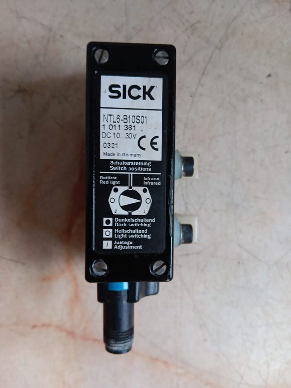 Фотоэлектрический датчик SICK NTL6-B10S01