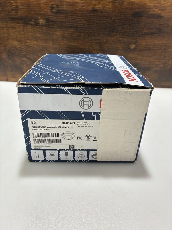 Камера Bosch NUC-52051-F0-W