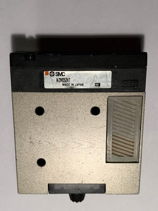Вакуумный эжектор SMC NZM052HT